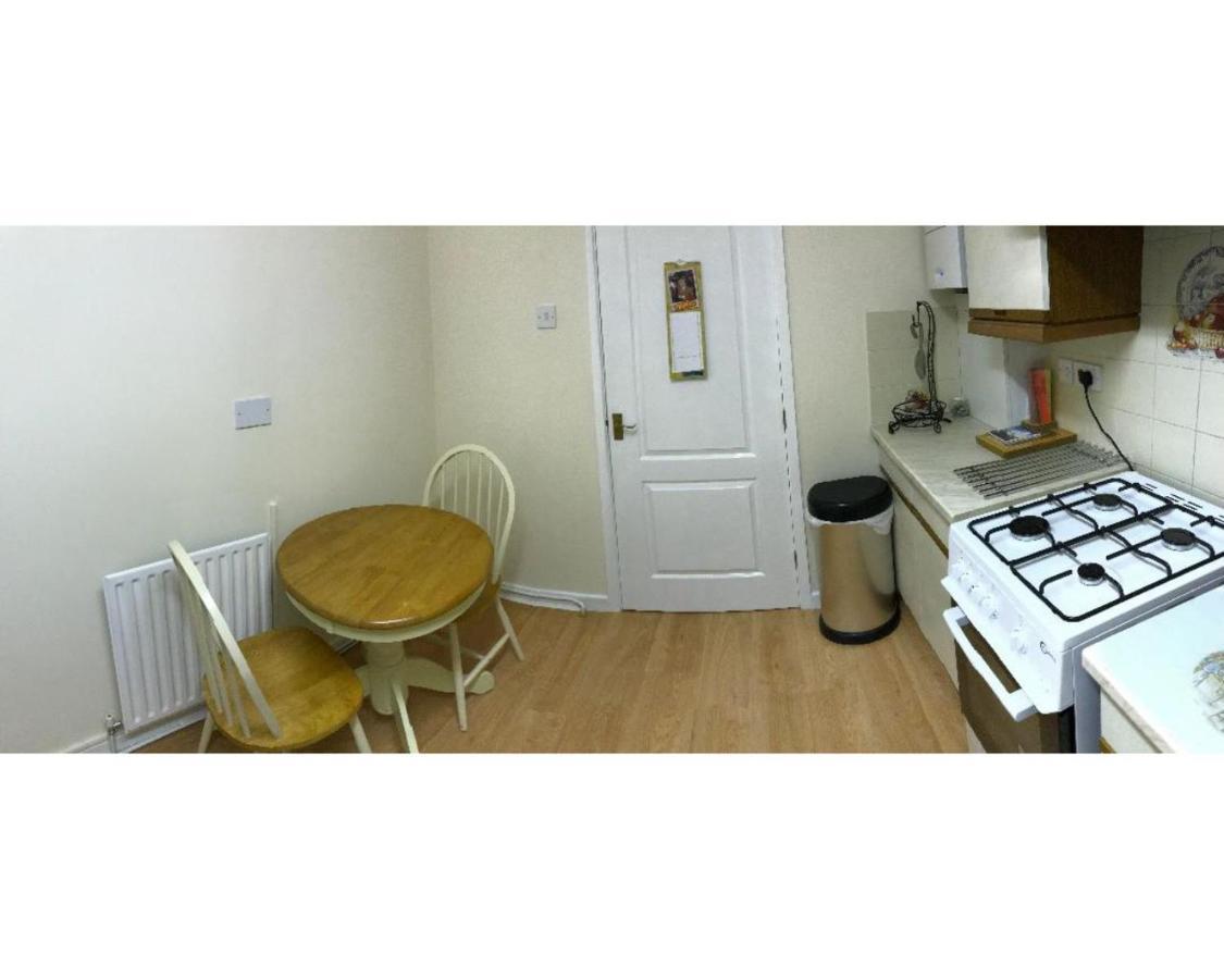 42 Beaumont Rise Rental - Worksop Extérieur photo