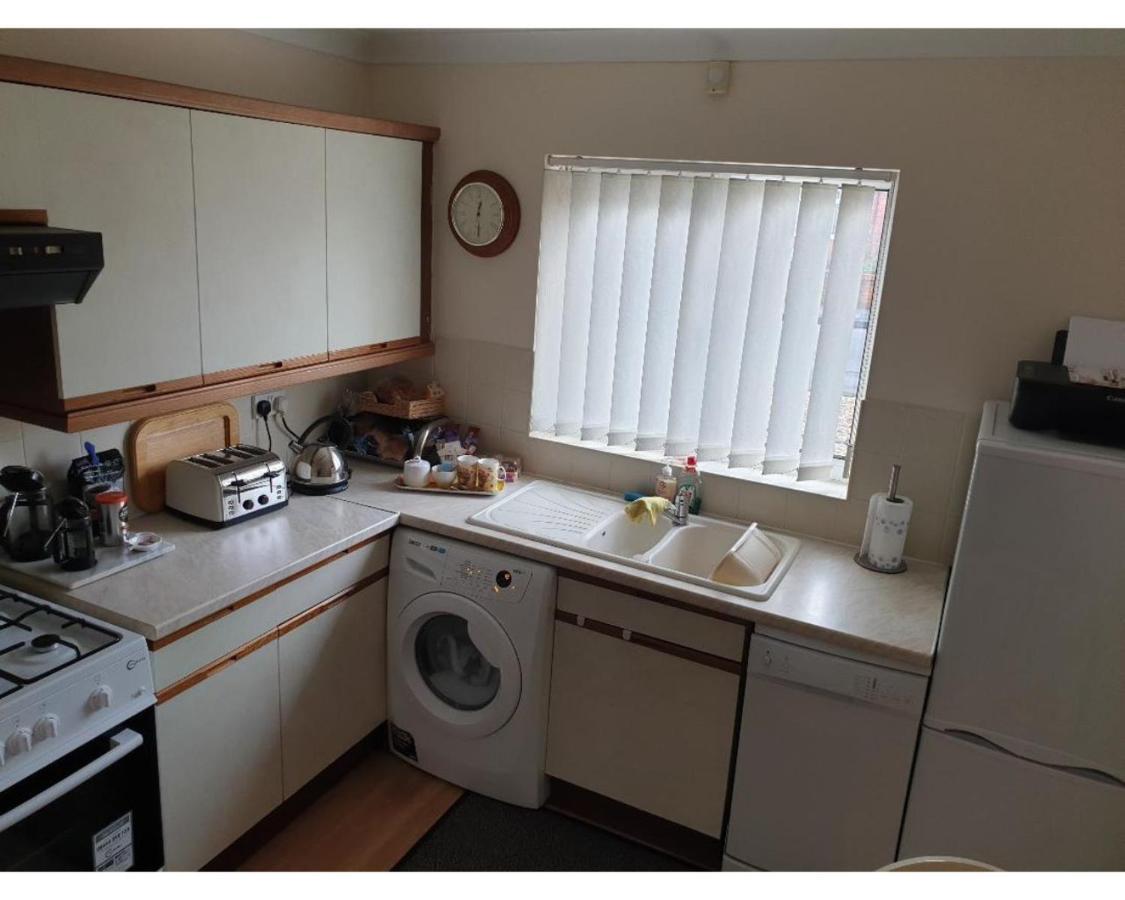 42 Beaumont Rise Rental - Worksop Extérieur photo